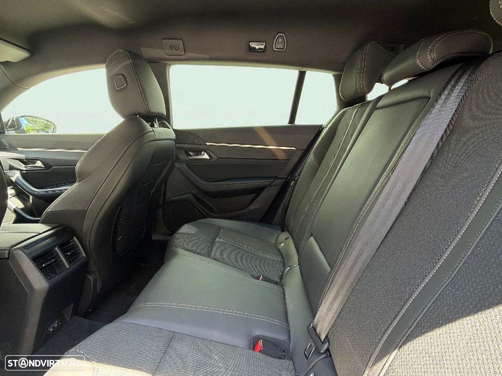 Peugeot 508 SW 1.5 BlueHDi GT EAT8 - 18
