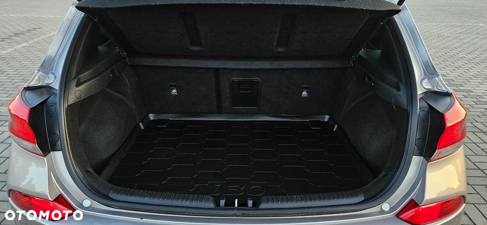 Hyundai i30 1.0 T-GDI Pure - 21