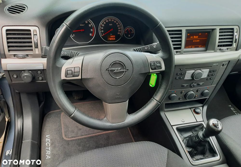Opel Vectra 1.8 Caravan Edition - 6