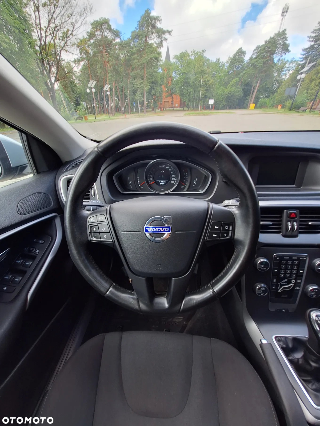Volvo V40 T2 Momentum - 9