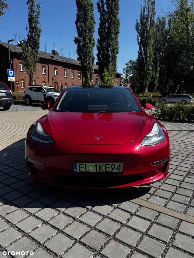 Tesla Model 3 Standard Reichweite Plus Hinterradantrieb - 2