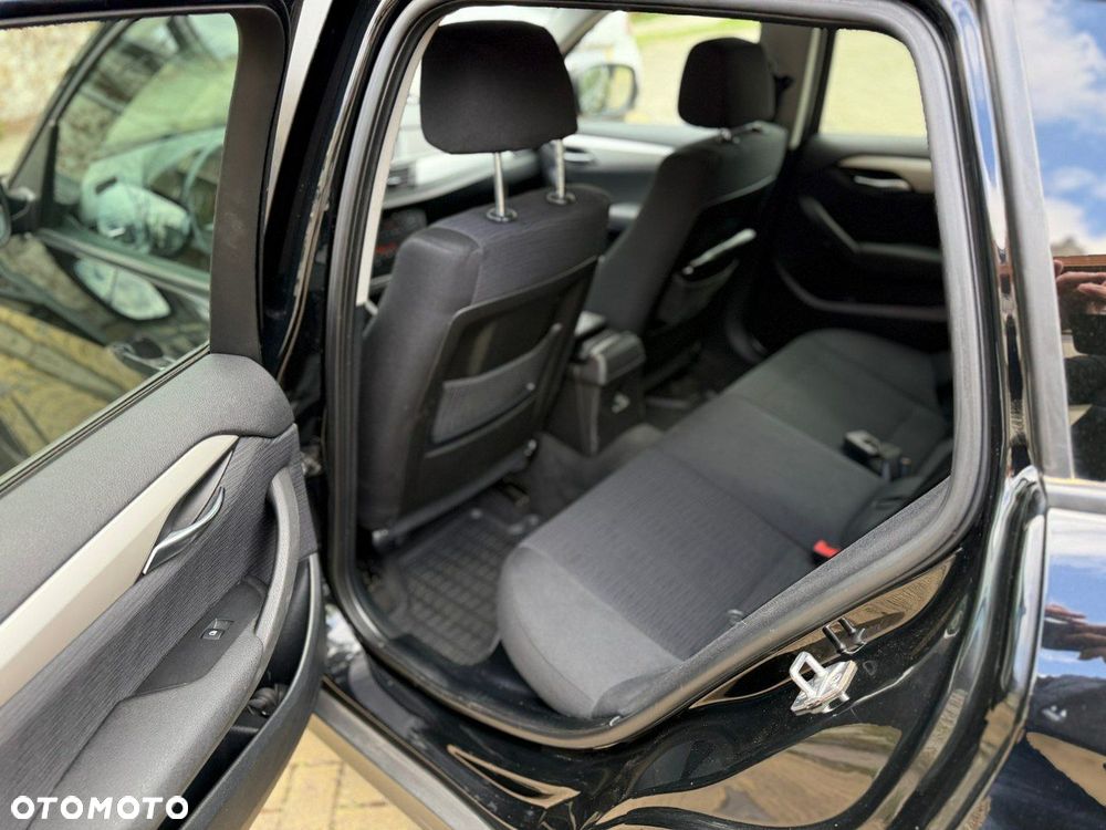 BMW X1 sDrive18i Sport Line - 19