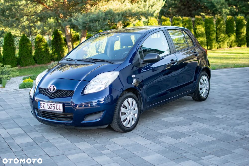 Toyota Yaris - 8