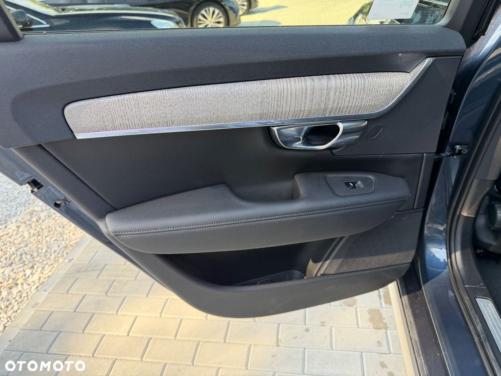 Volvo V90 Cross Country D5 AWD Pro - 30