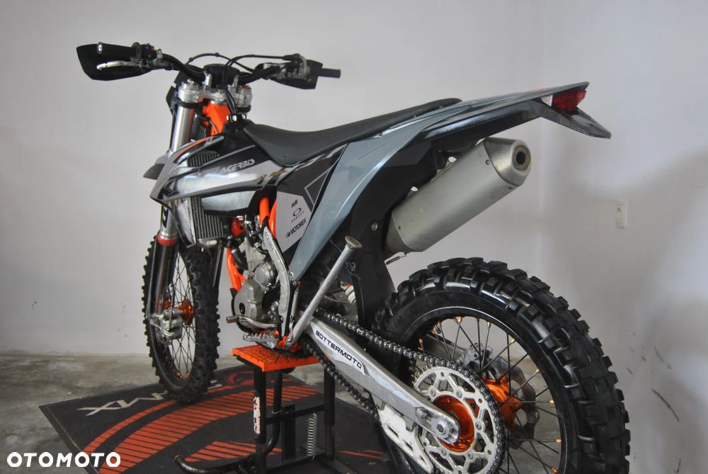 KTM EXC 250 - 10