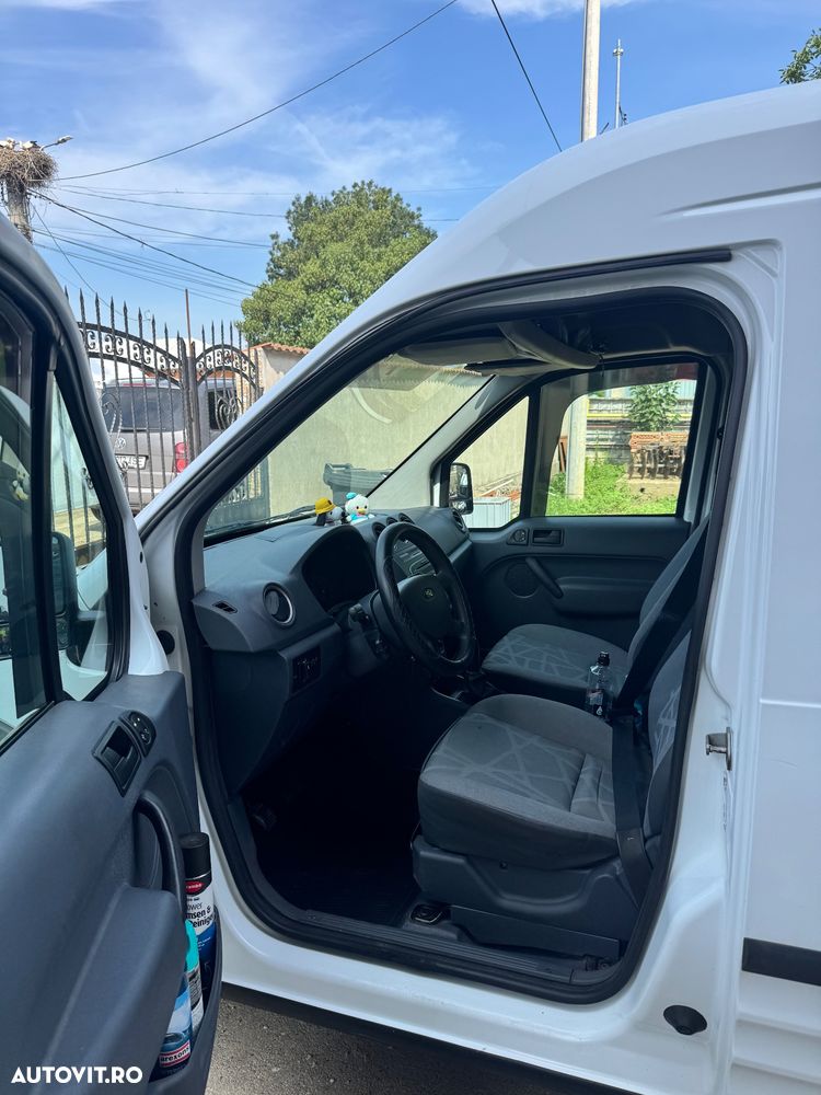 Ford Transit Connect - 3