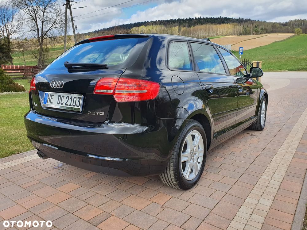 Audi A3 Sportback 2.0 TDI DPF Attraction - 6