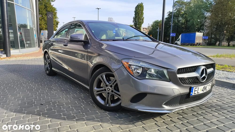 Mercedes-Benz CLA 250 4Matic 7G-DCT Sport - 3
