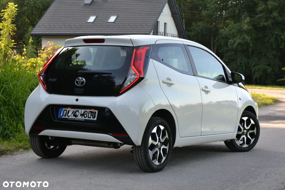 Toyota Aygo x-clusive Style Selection - 4