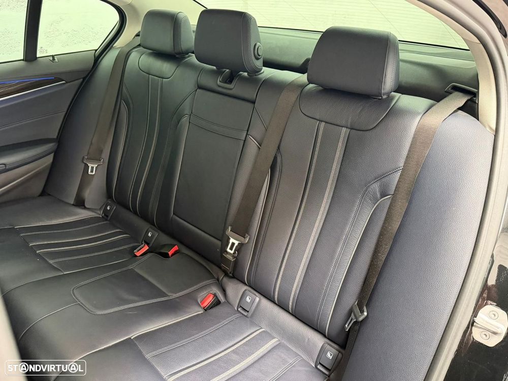 BMW 530 e iPerformance Line Luxury - 42