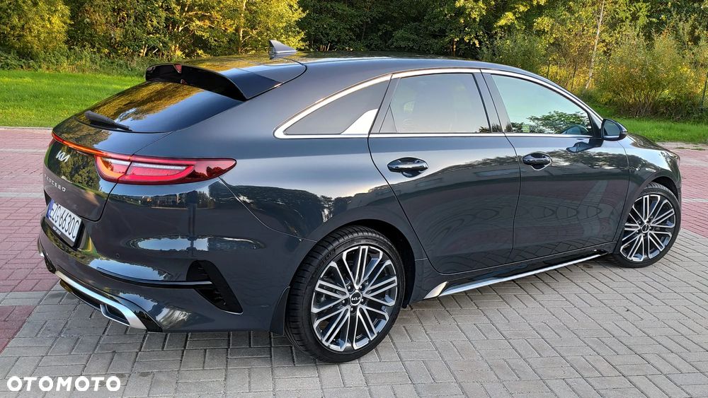 Kia ProCeed - 5