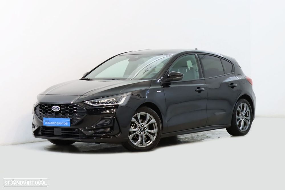 Ford Focus 1.0 EcoBoost MHEV ST-Line - 2
