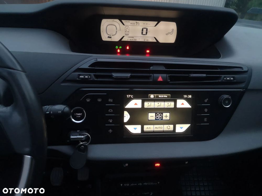 Citroën C4 e-HDi 115 Selection - 30