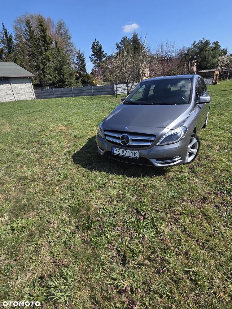 Mercedes-Benz Klasa B 200 CDI - 13