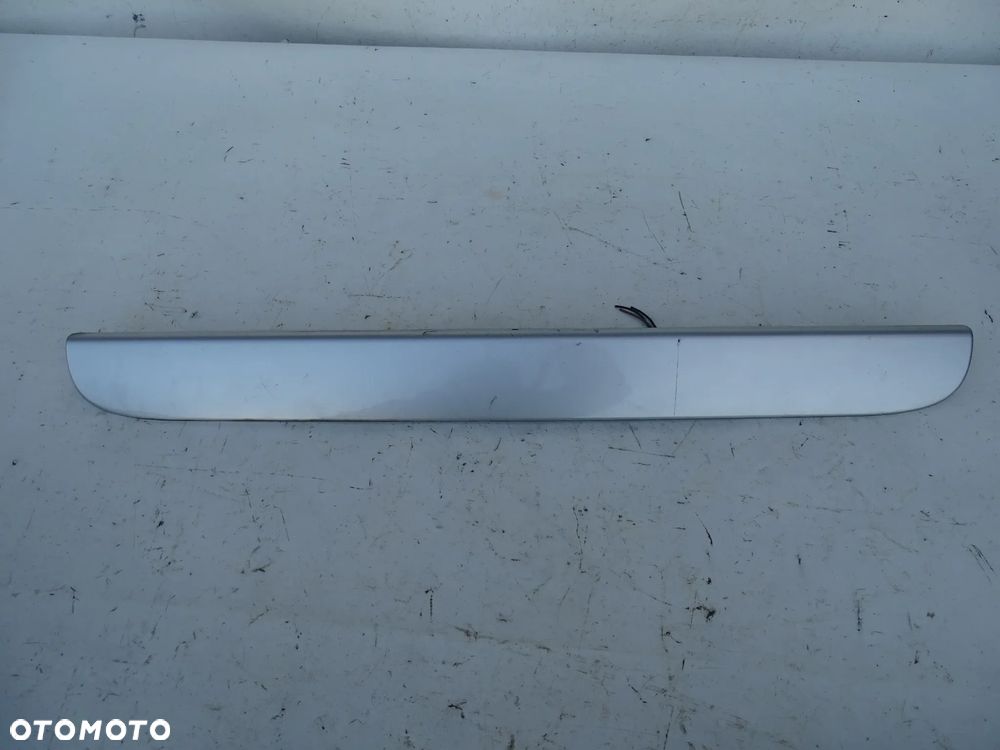 BLENDA LISTWA KLAPY BAGAŻNIKA CHRYSLER VOYAGER IV CARAVAN F-VAT - 1