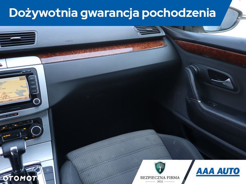 Volkswagen CC - 10