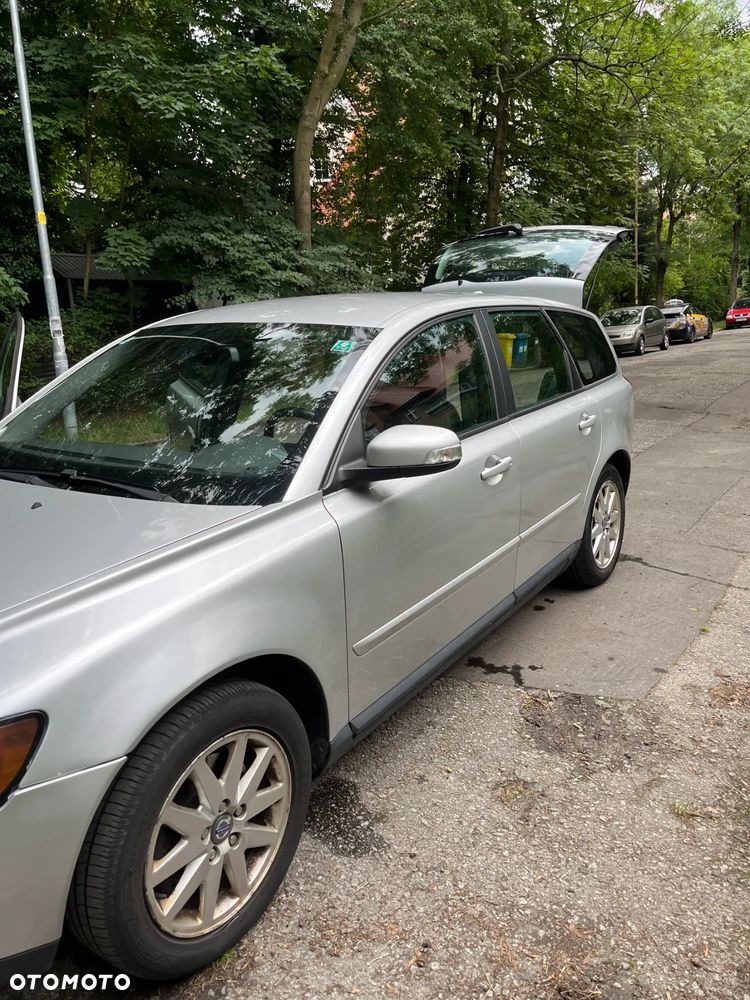 Volvo V50 - 15