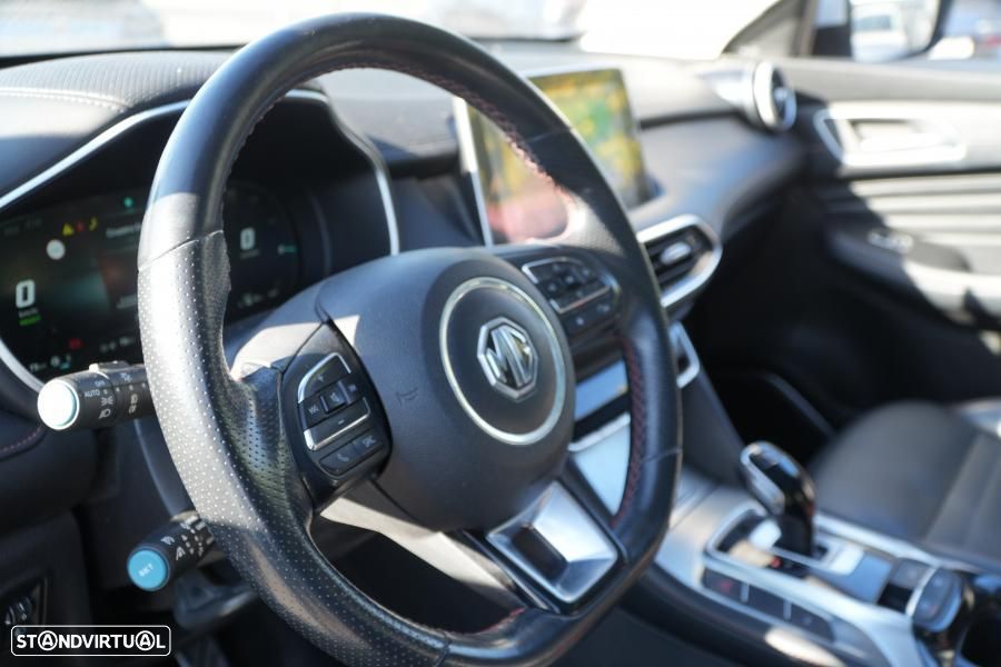MG EHS 1.5 T-GDI Plug-in Hybrid Luxury - 12