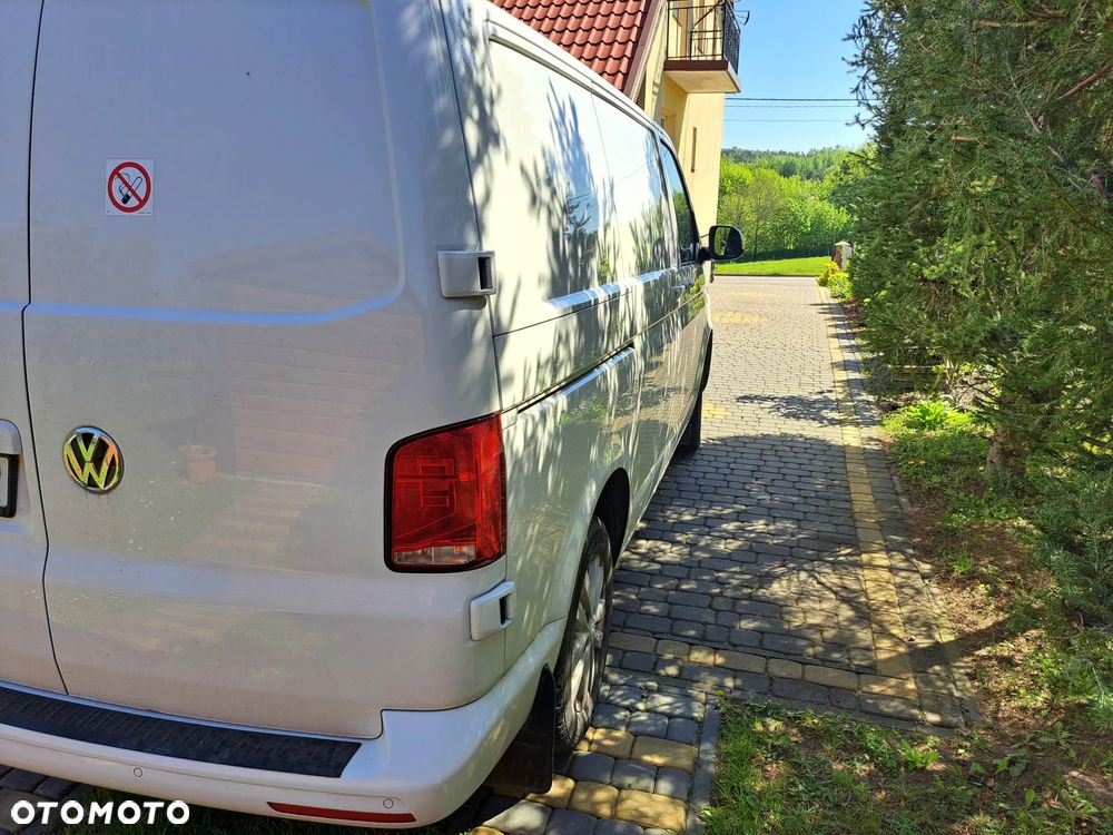 Volkswagen Transporter - 2