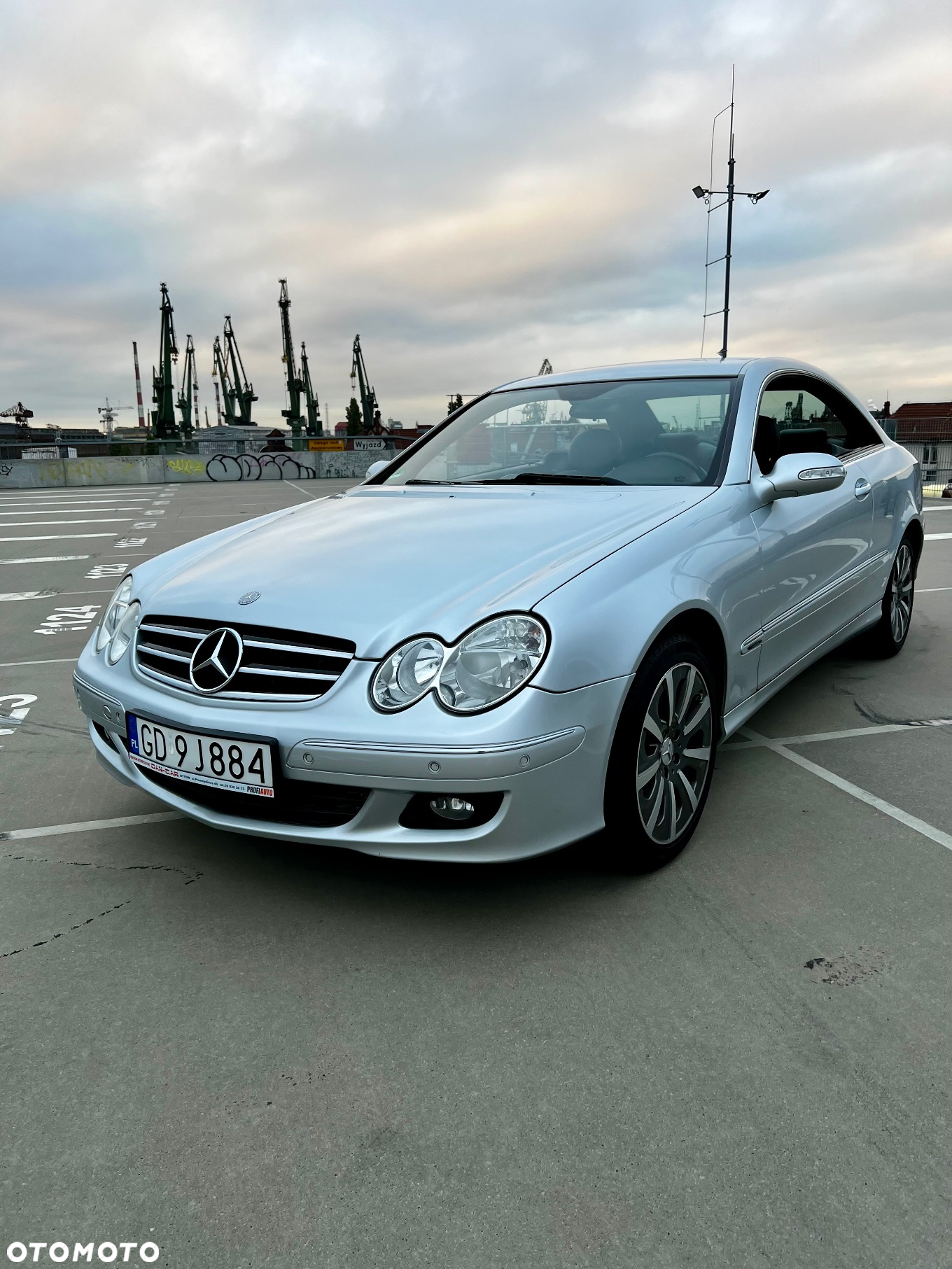 Mercedes-Benz CLK Coupe 200 Kompressor Automatik Avantgarde - 8