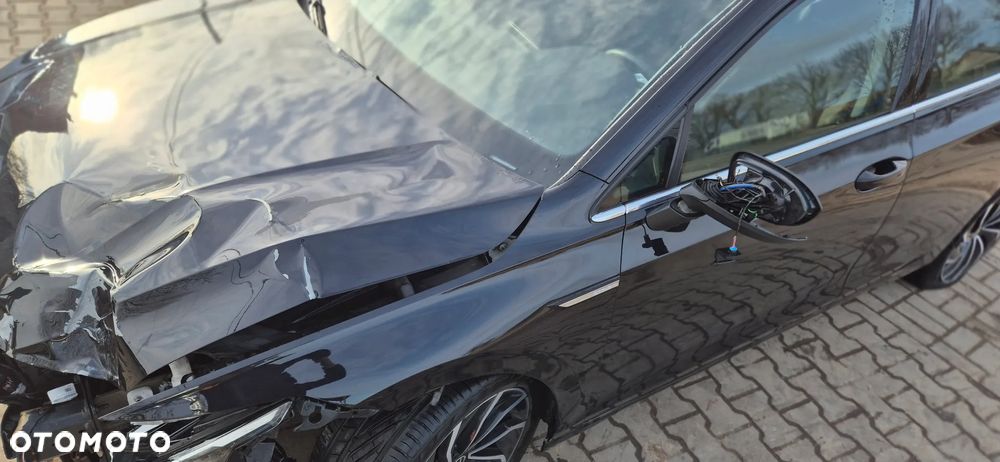 Volkswagen Golf - 8