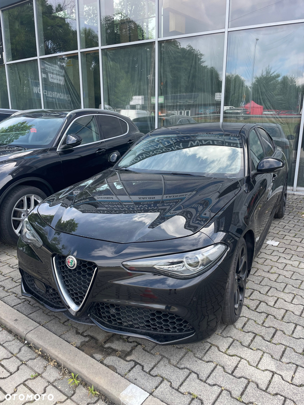 Alfa Romeo Giulia 2.0 Turbo 16V AT8 Veloce