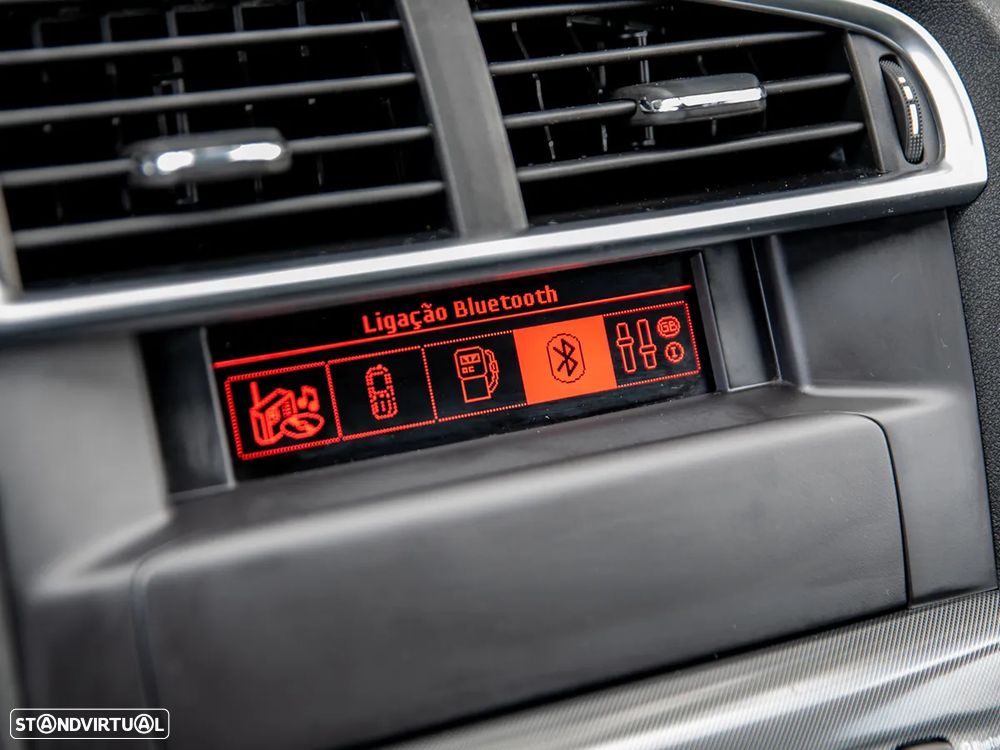 Citroën C4 1.6 HDi Attraction - 11