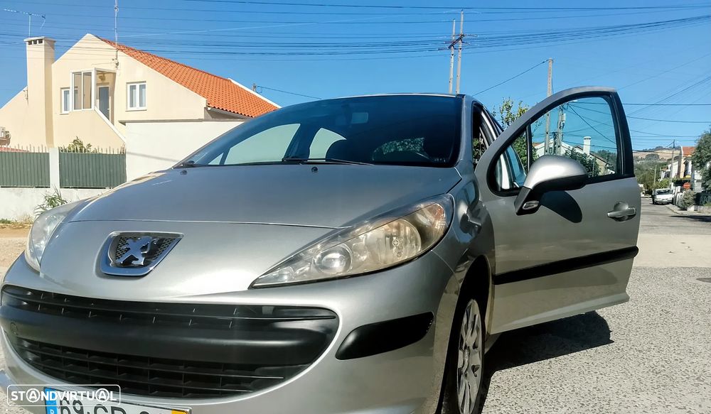 Peugeot 207 1.4 HDi Trendy - 15
