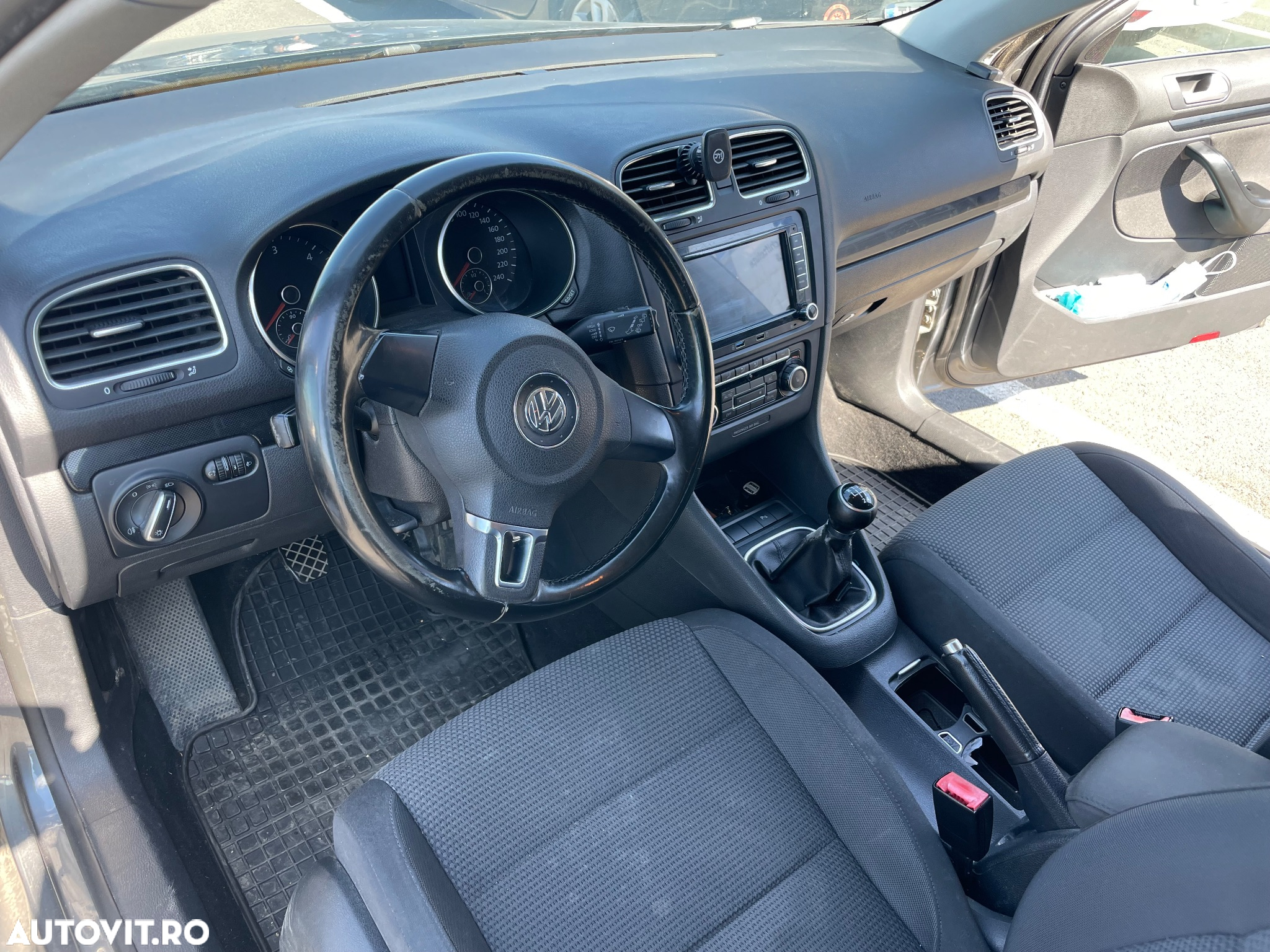 Volkswagen Golf Variant 1.6 TDI DPF Comfortline - 5