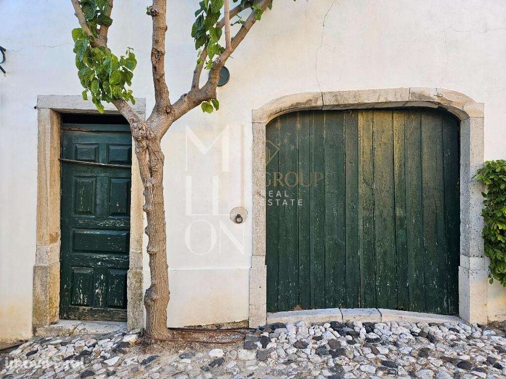 Moradia à venda, a poucos metros do mar, no centro histórico de Paço d - Grande imagem: 4/33