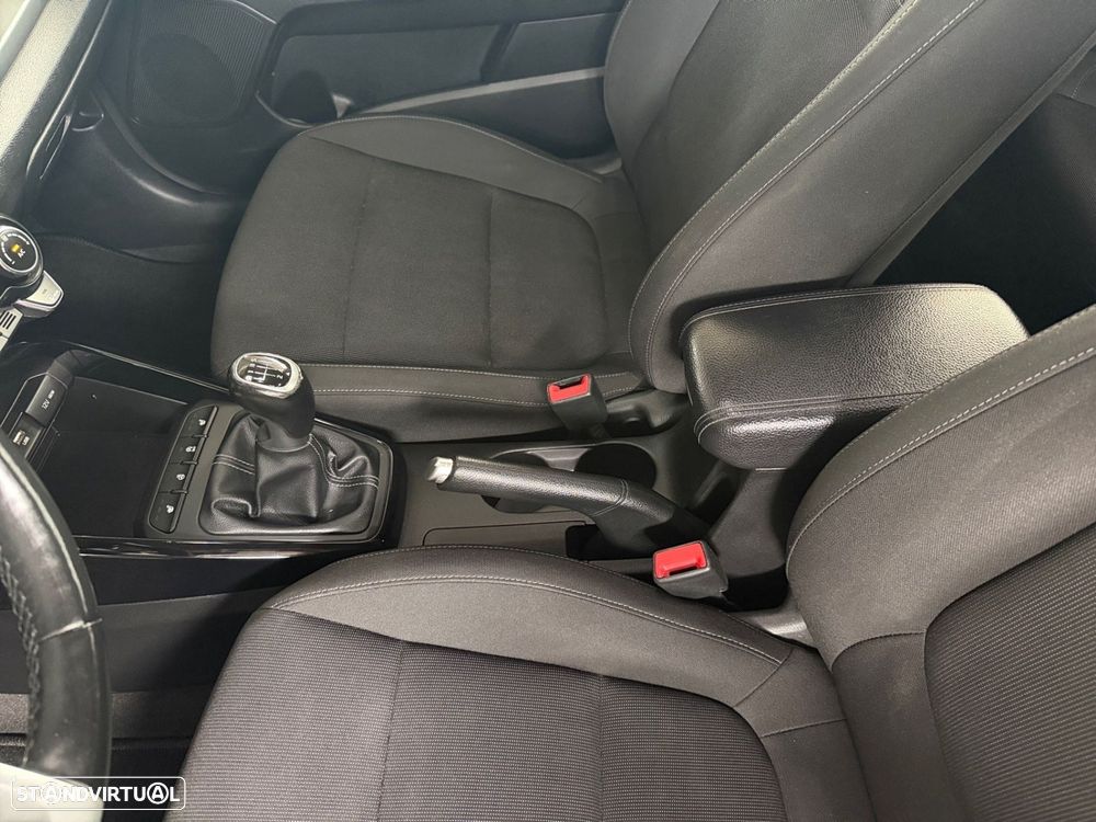 Kia Rio 1.4 CRDi EX - 17