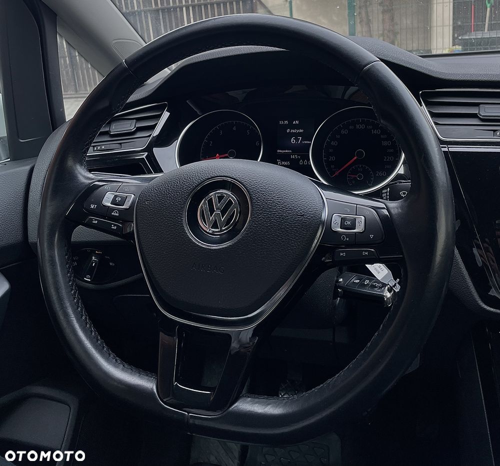 Volkswagen Touran 1.4 TSI BMT Highline - 12