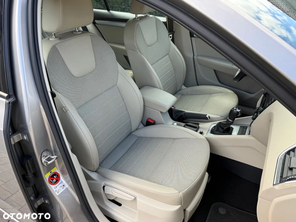 Skoda Octavia - 16