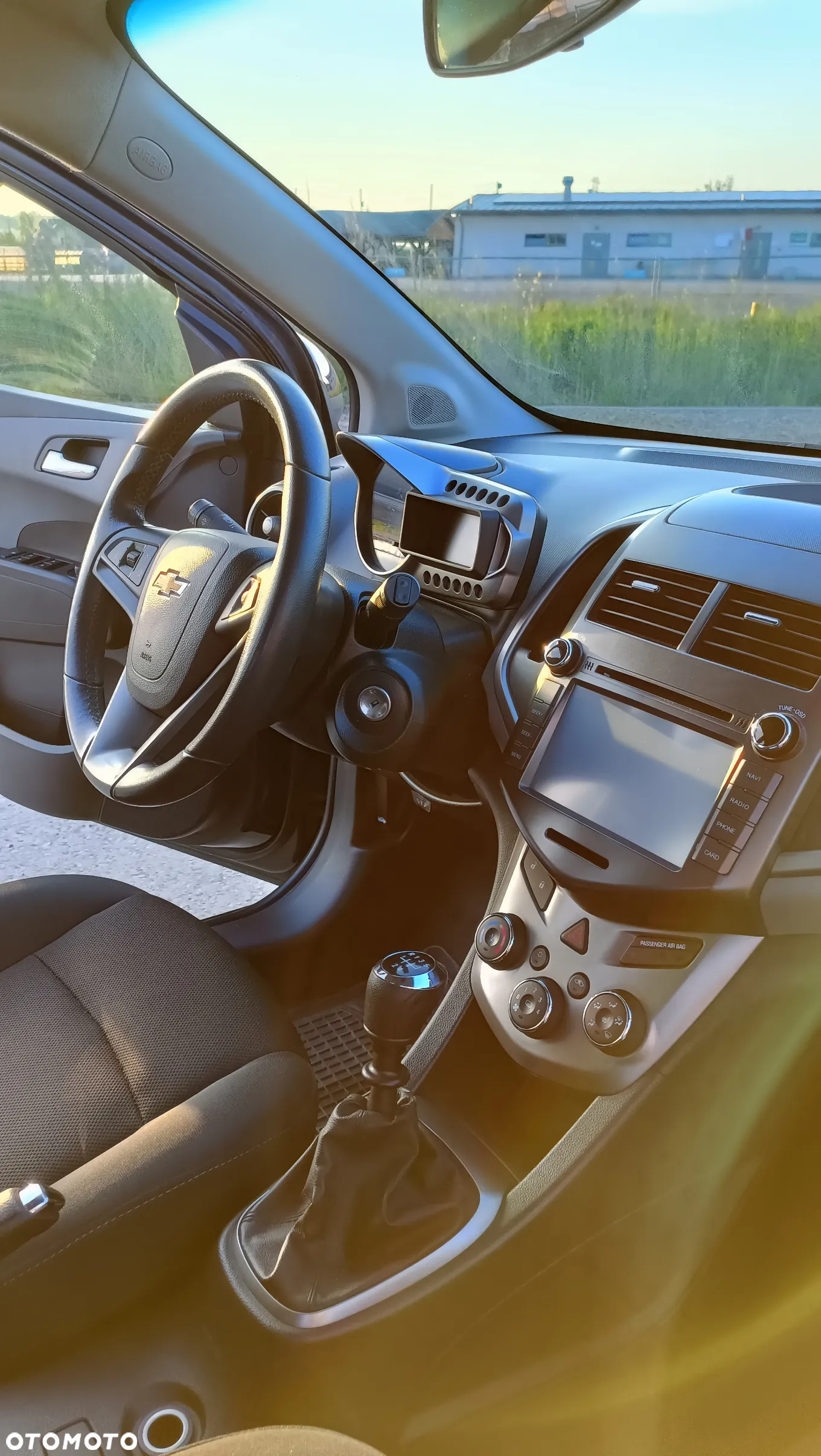 Chevrolet Aveo 1.6 LTZ - 19