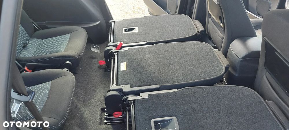 Ford S-Max 2.0 Trend - 13