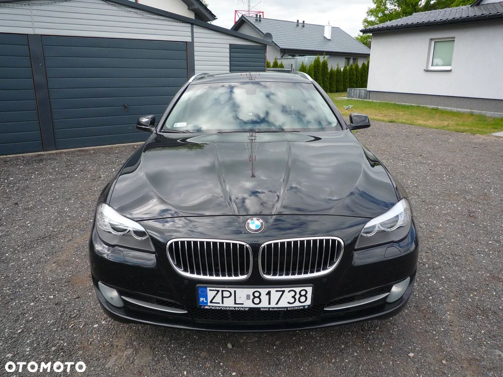BMW Seria 5 520d - 7