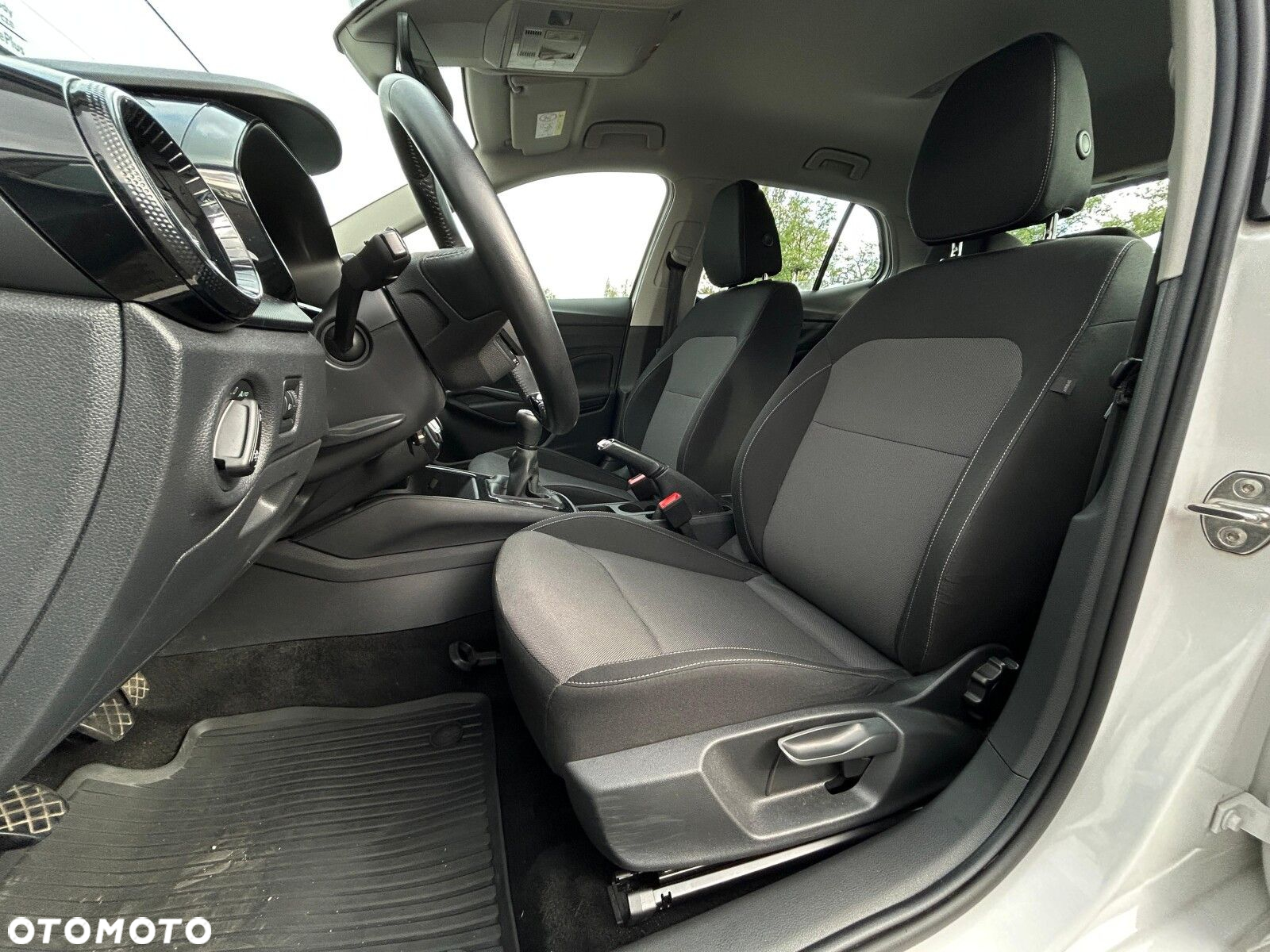 Skoda Fabia 1.0 Ambition - 9