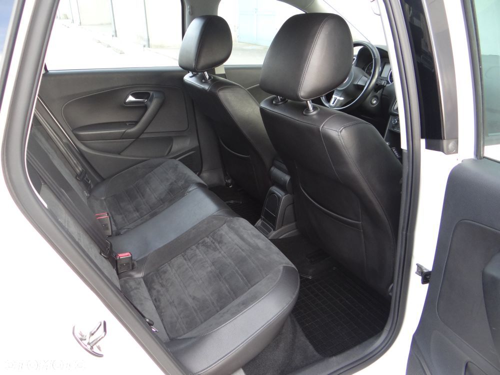 Volkswagen Polo - 35