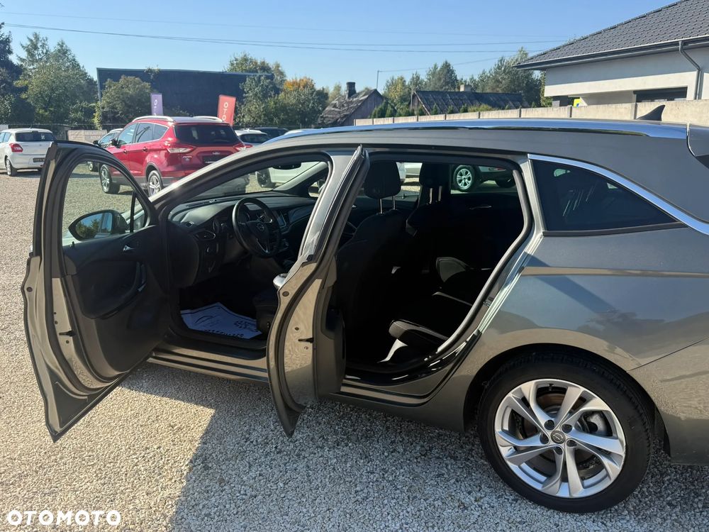 Opel Astra 1.6 T GPF Dynamic S&S - 29