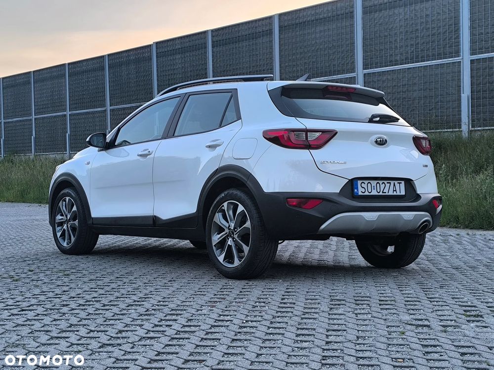 Kia Stonic - 9