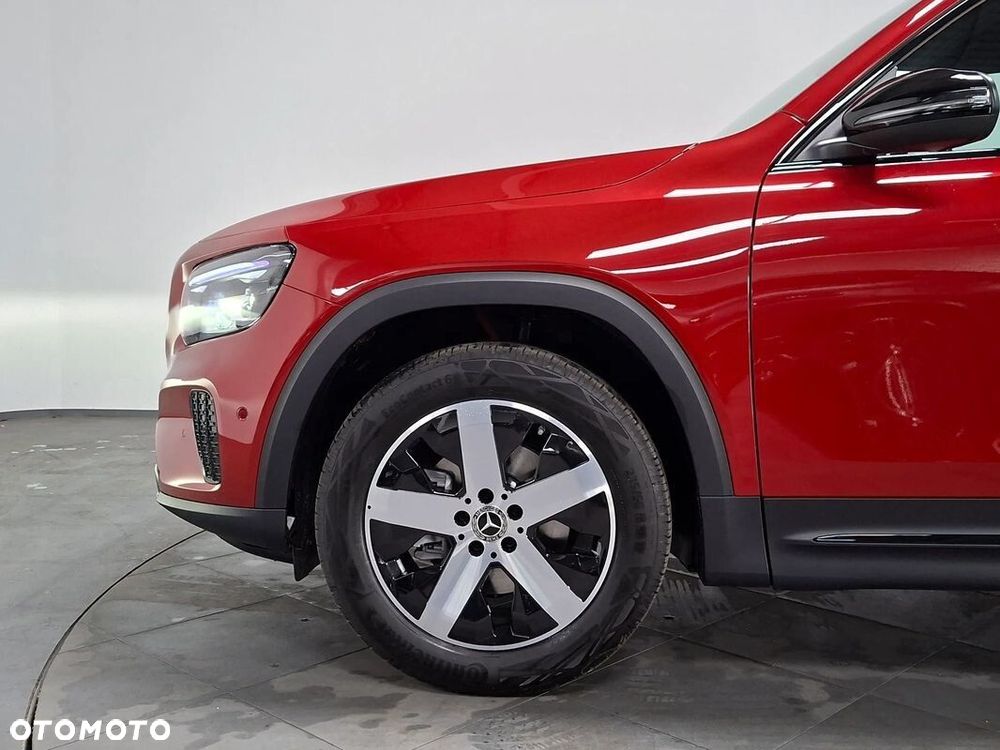 Mercedes-Benz GLB 200 Progressive 7G-DCT - 4