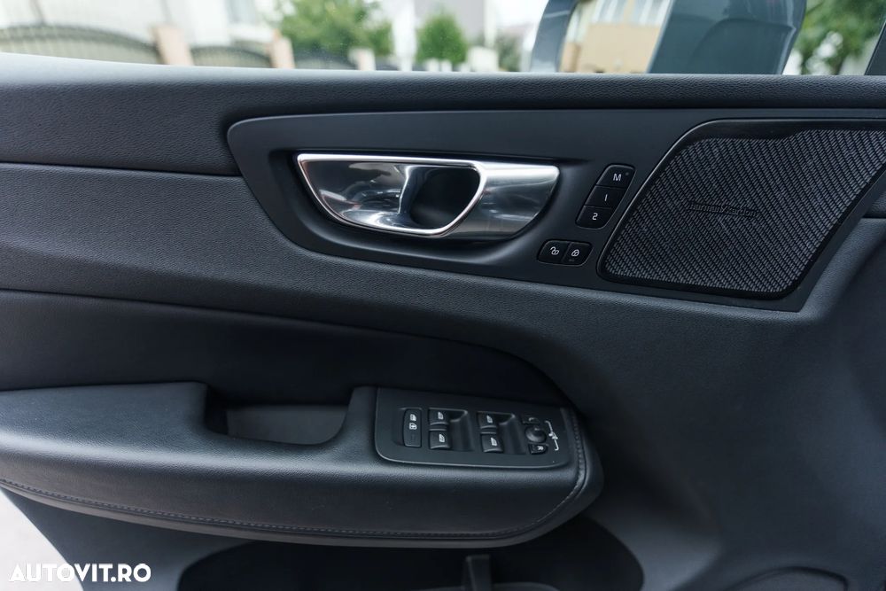 Volvo XC 60 B4 D Plus Bright - 6