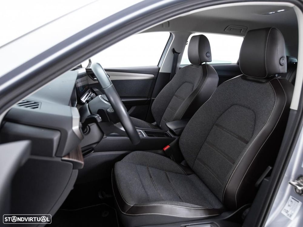 SEAT Leon ST 1.5 eTSI Xcellence DSG - 9