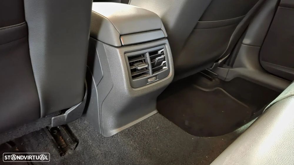 SEAT Leon 1.6 TDI Style S/S - 17