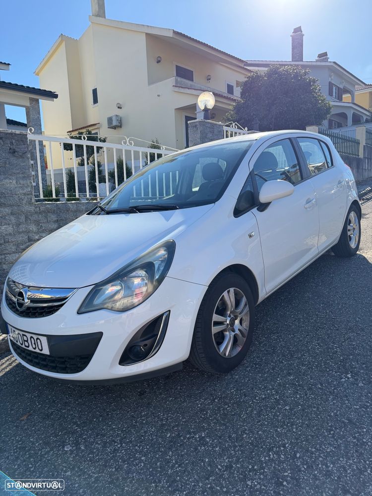 Opel Corsa 1.2 Go! FlexFuel - 1