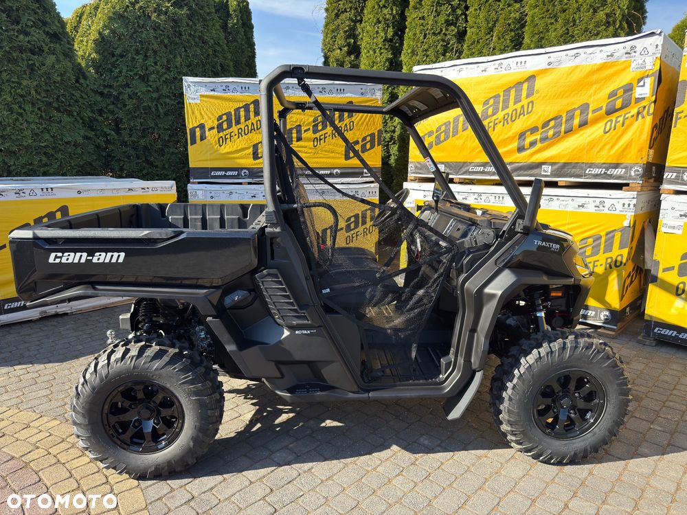 Can-Am Inny - 7