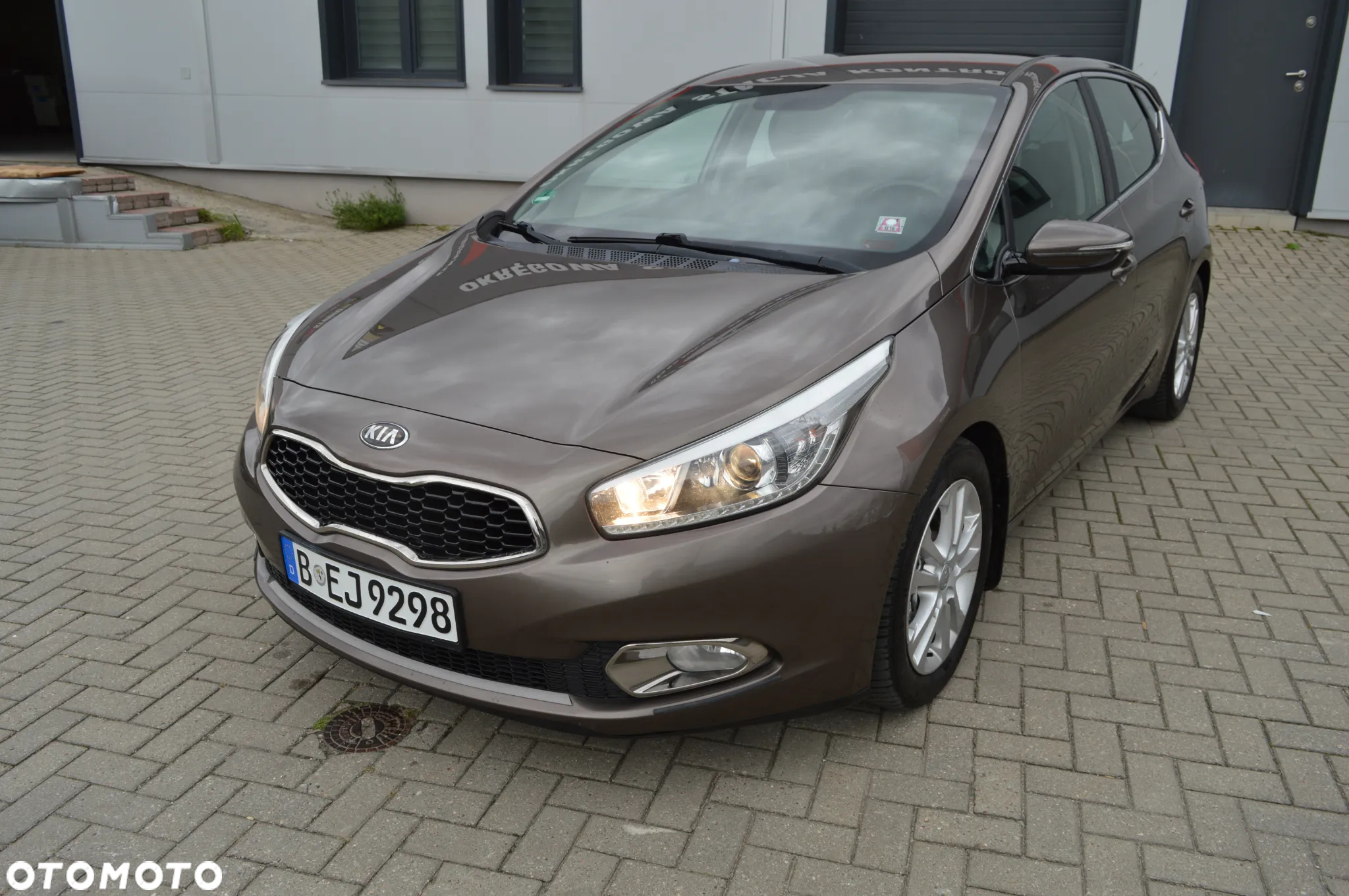 Kia Ceed 1.6 GDI DCT Vision - 4