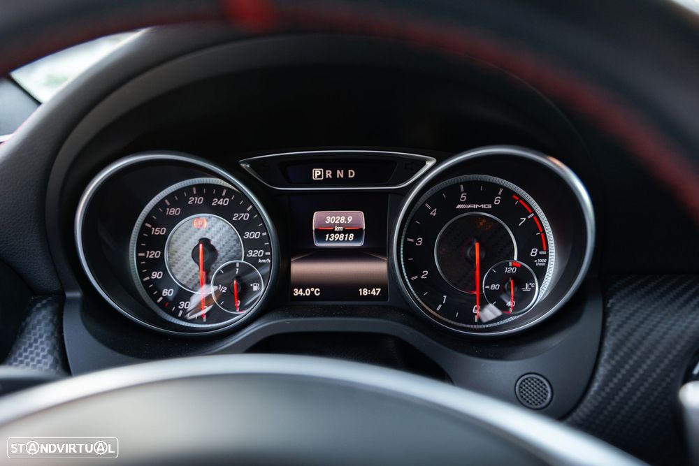 Mercedes-Benz A 45 AMG 4-Matic - 6