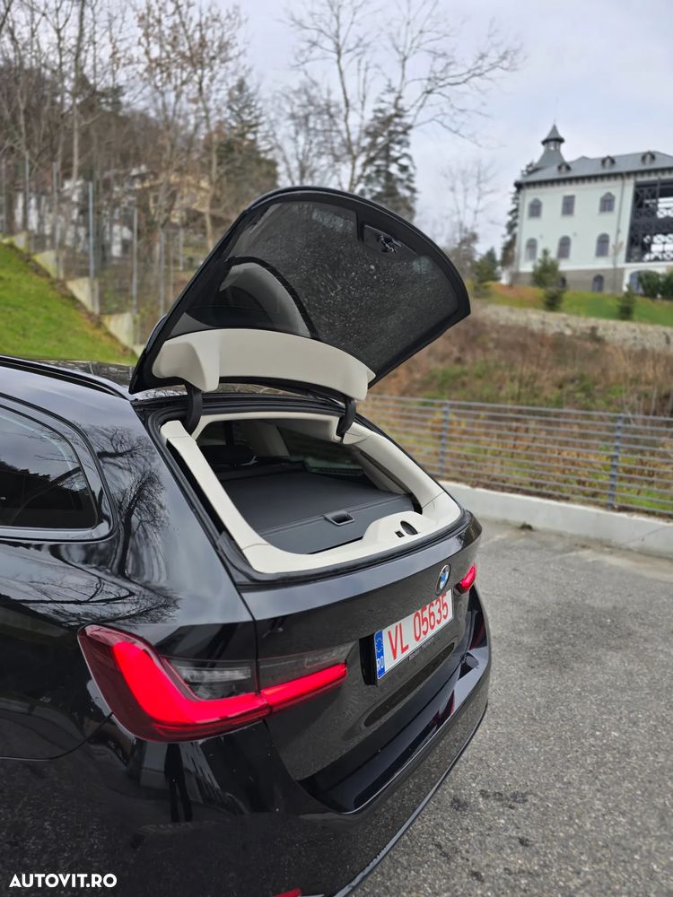 BMW Seria 3 318d Touring Aut. Sport Line - 26