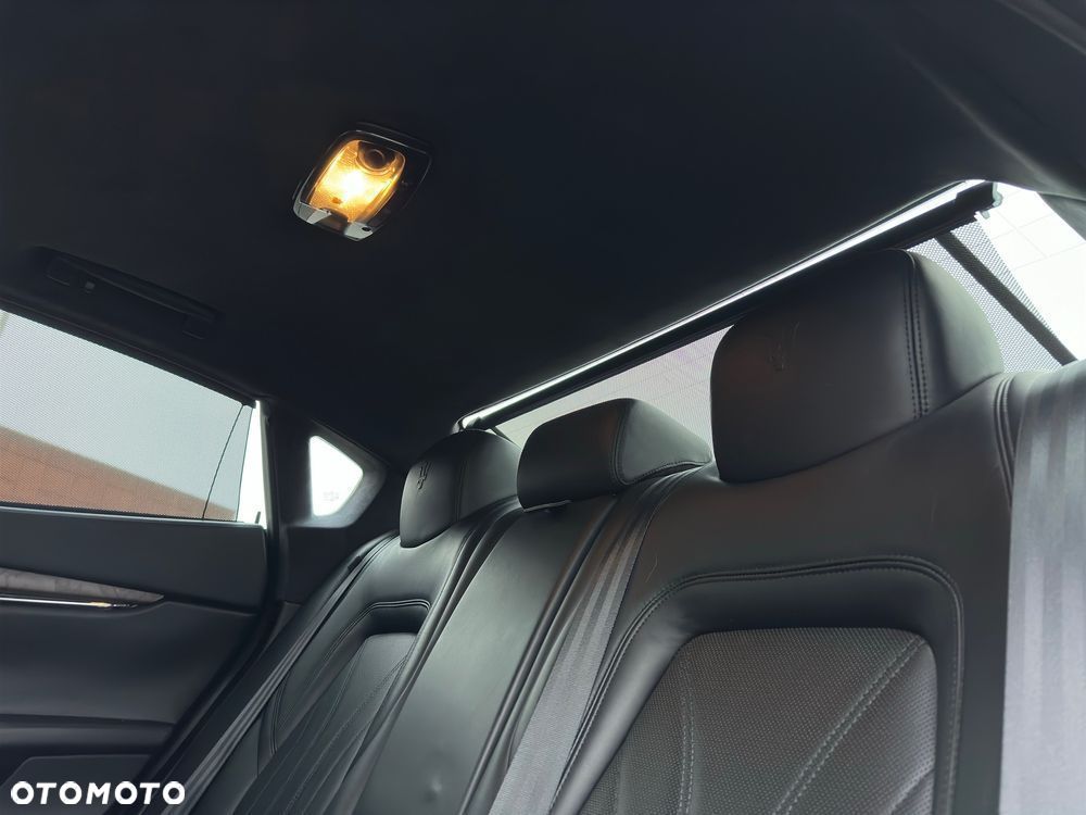Maserati Quattroporte S Q4 - 23